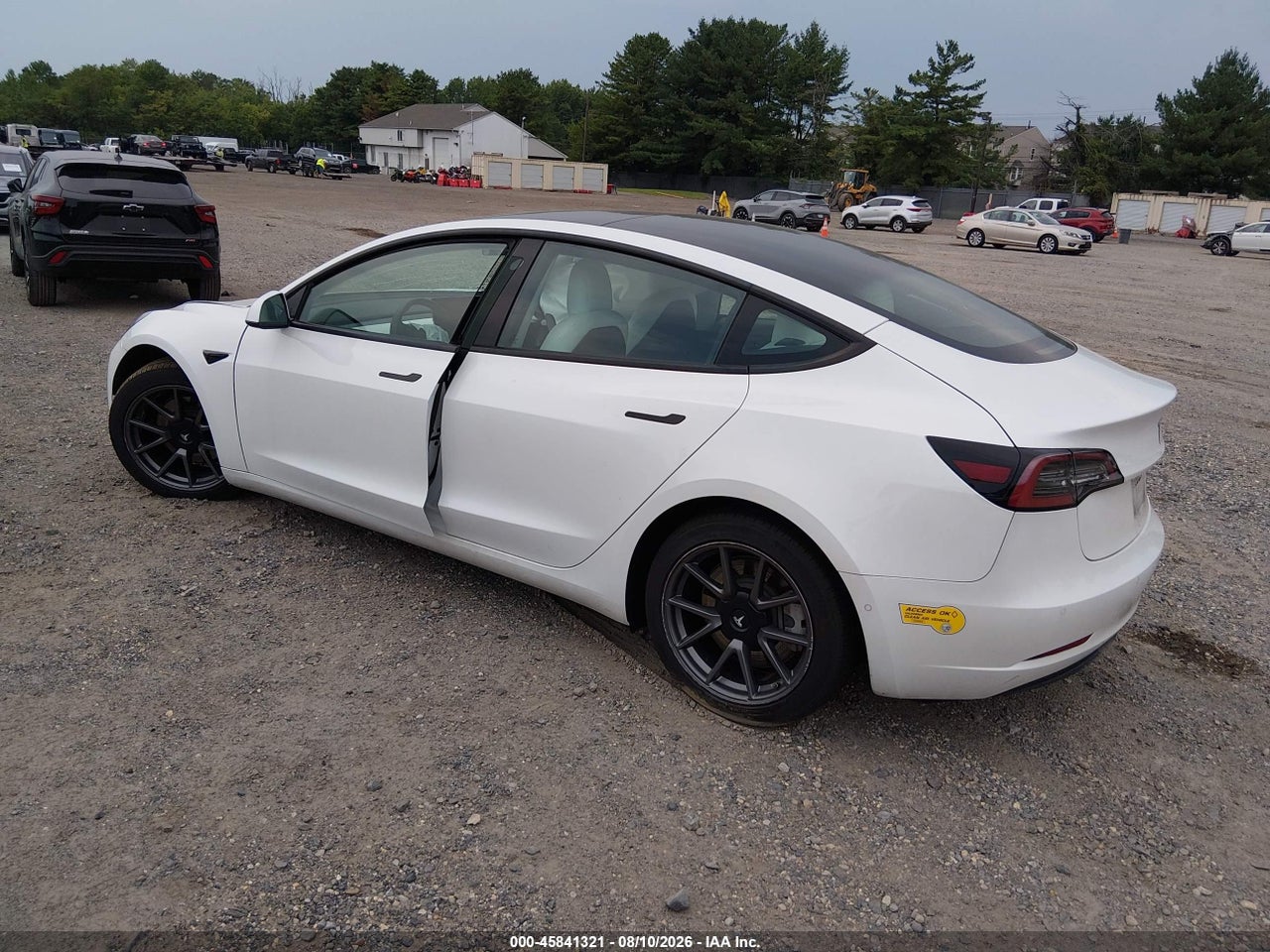 2021 TESLA MODEL 3 LONG RANGE DUAL MOTOR ALL-WHEEL DRIVE · 3/9