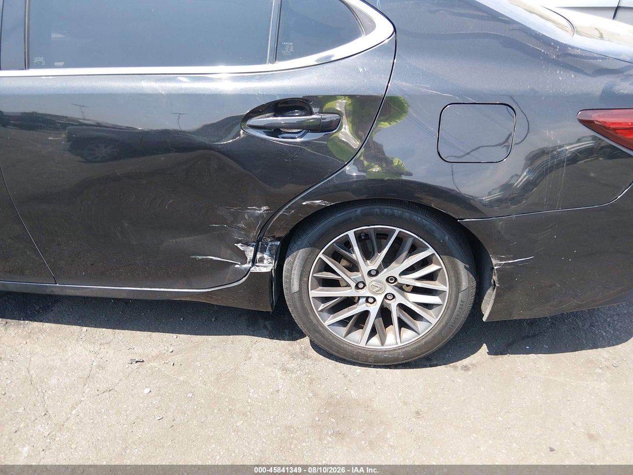 2017 LEXUS ES 350 · 6/11