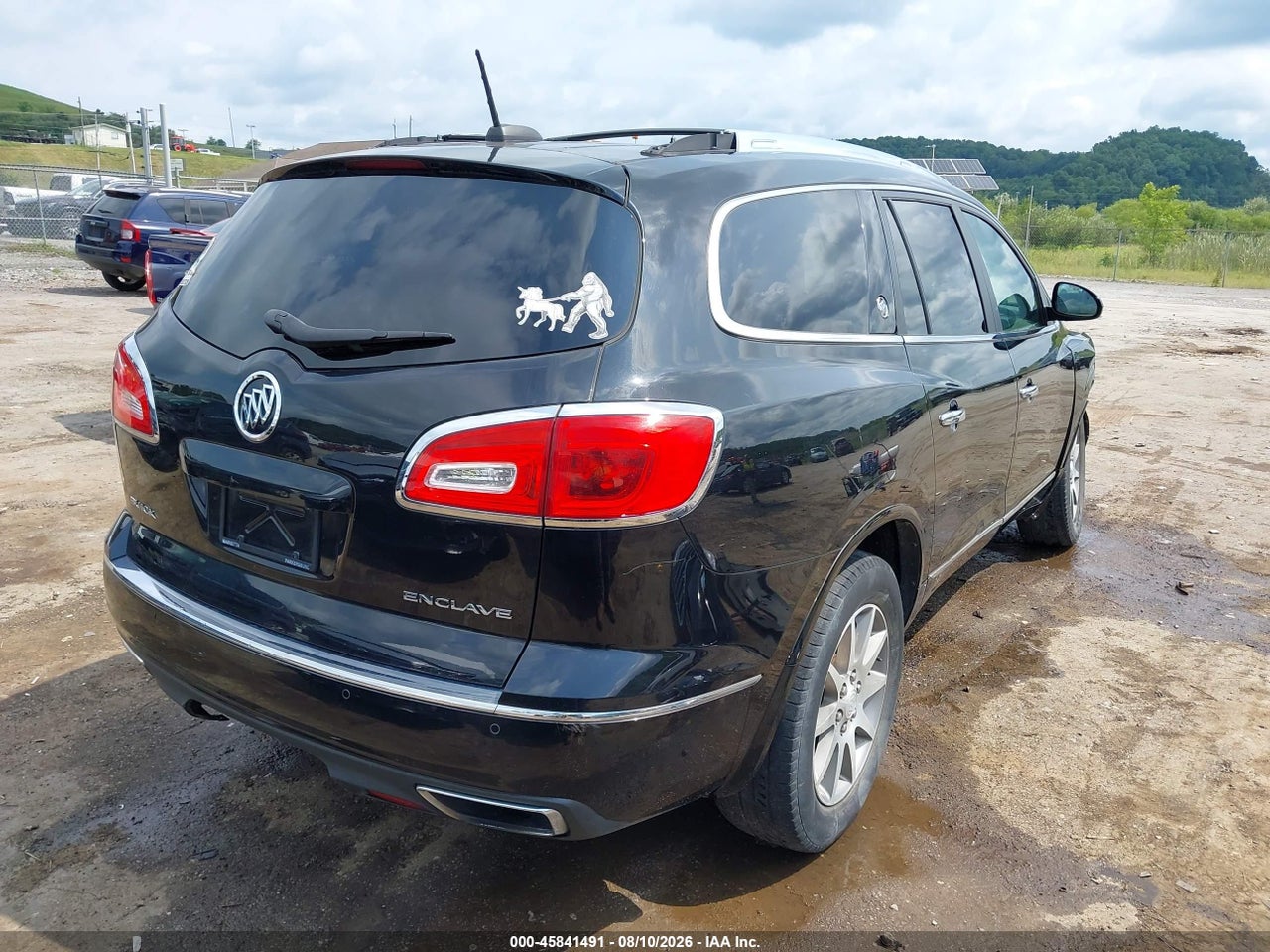 2017 BUICK ENCLAVE CONVENIENCE · 4/11