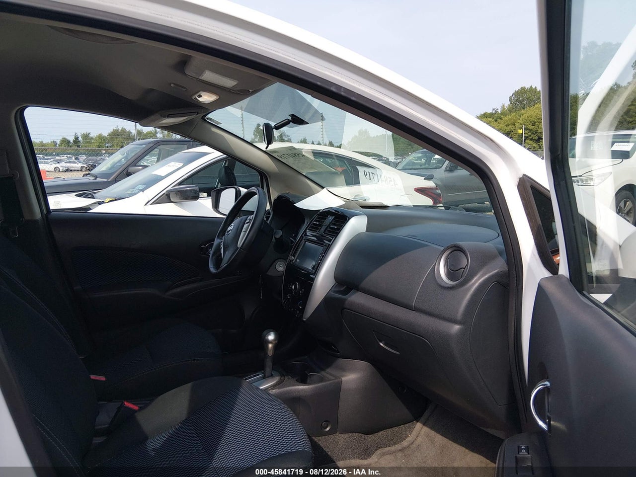 2016 NISSAN VERSA NOTE S (SR)/S PLUS/SL/SR/SV · 5/11