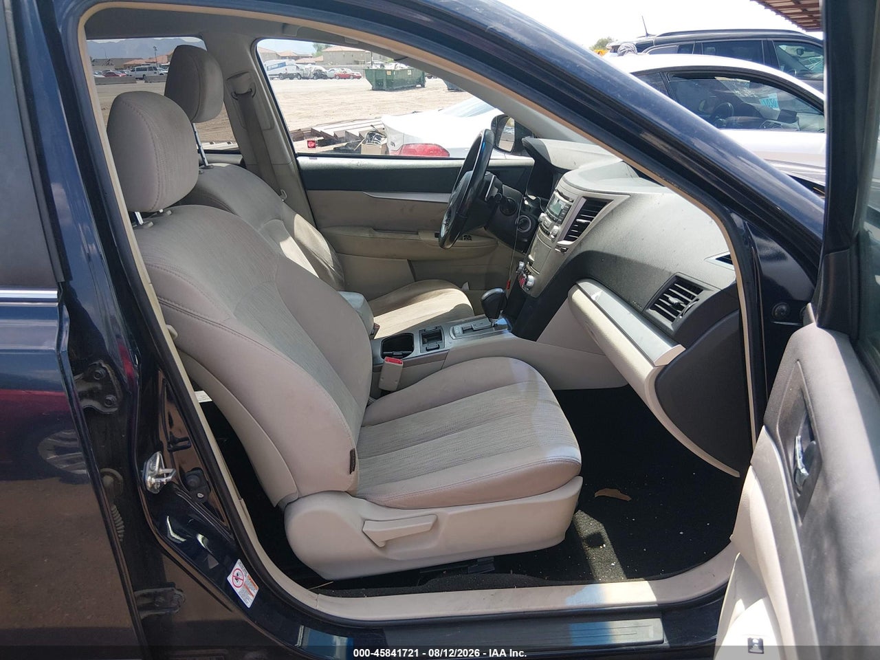 2013 SUBARU OUTBACK 2.5I PREMIUM · 5/10