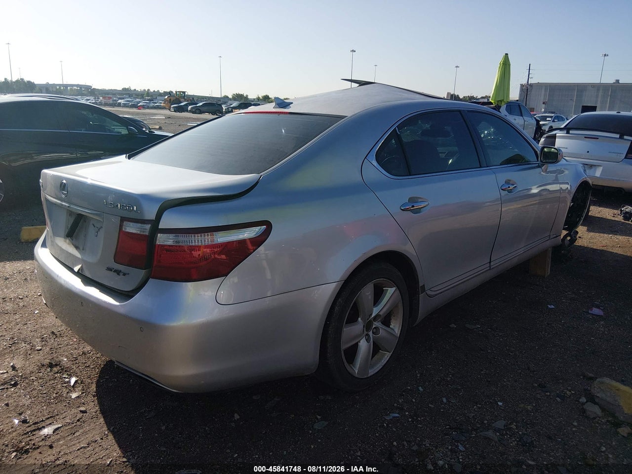 2007 LEXUS LS 460 L · 4/10