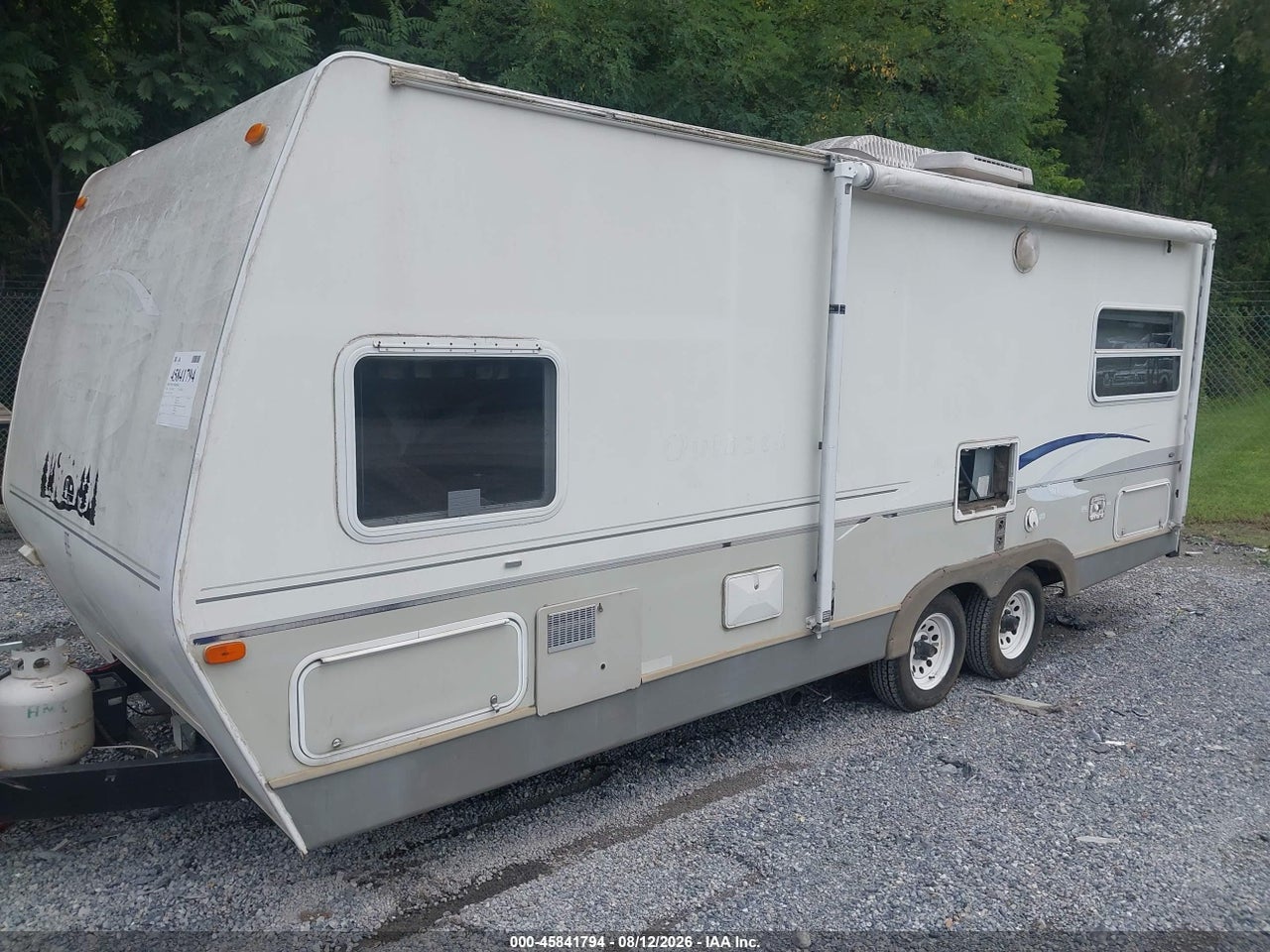 2005 KEYSTONE OUTBACK · 2/11