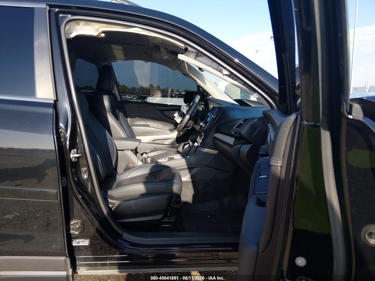2023 SUBARU FORESTER LIMITED · 5/10