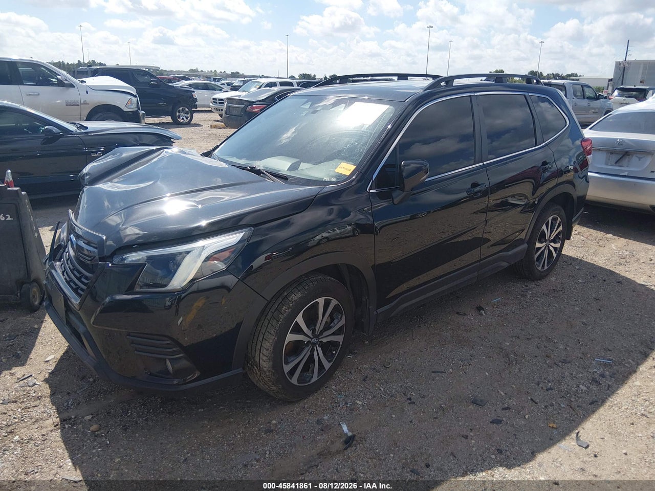 2023 SUBARU FORESTER LIMITED · 2/10