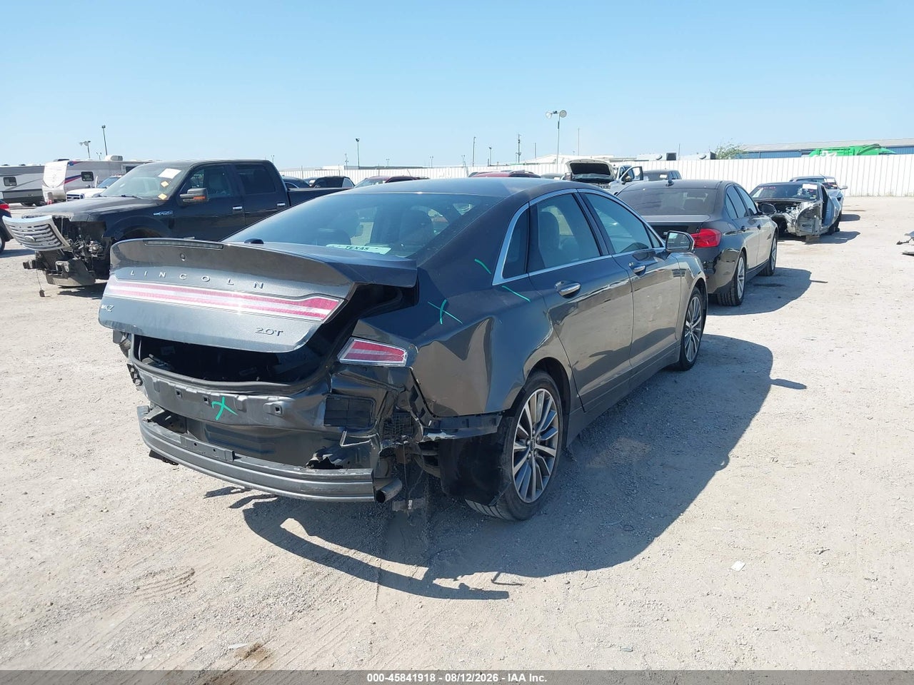 2020 LINCOLN MKZ STANDARD · 4/11