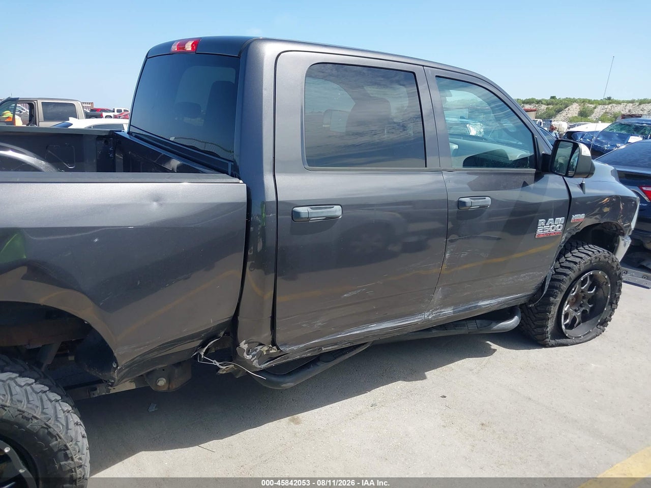 2018 RAM 2500 TRADESMAN  4X4 6'4 BOX · 6/11
