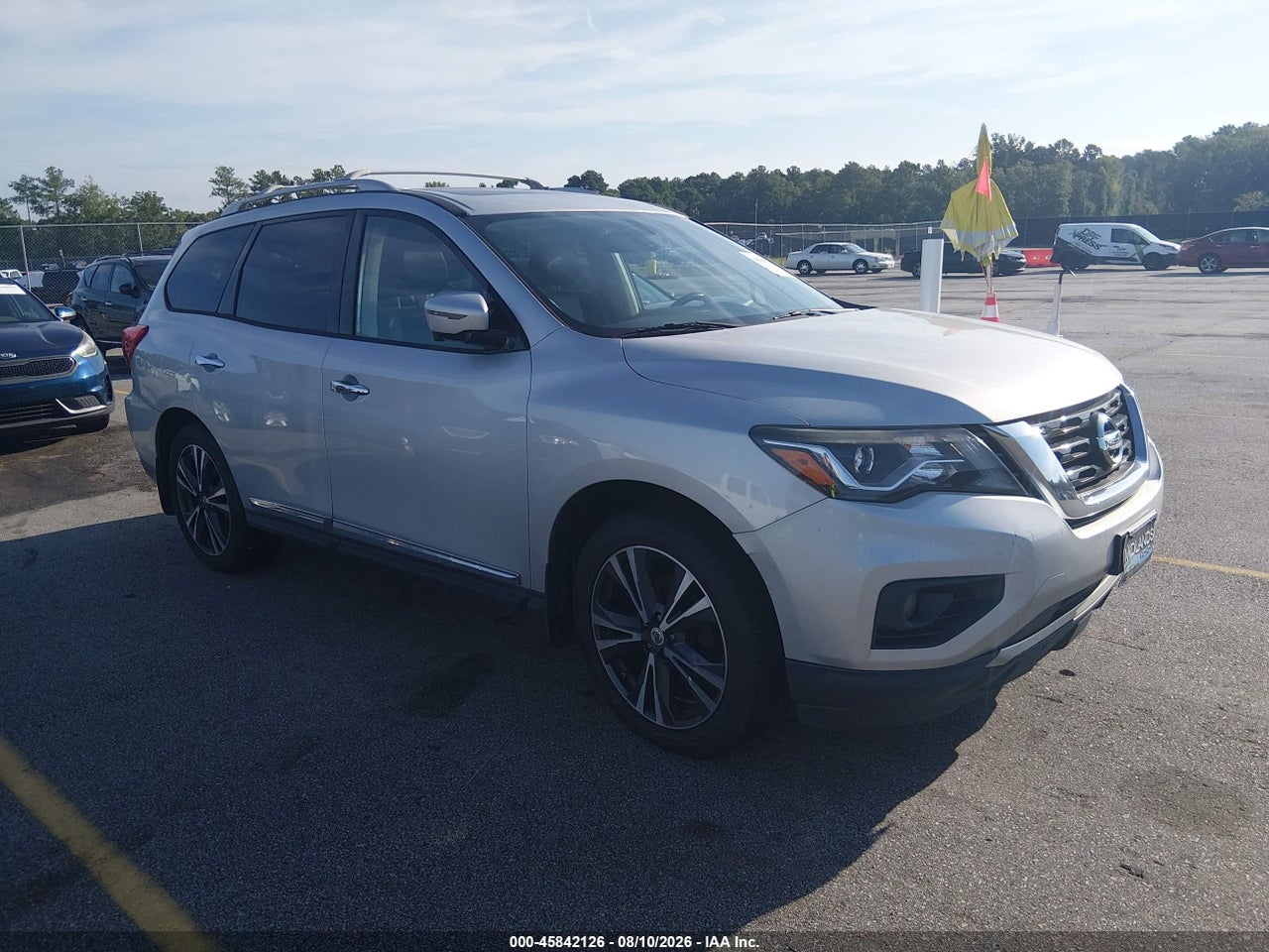 5N1DR2MM8HC****** · 2017 NISSAN PATHFINDER PLATINUM