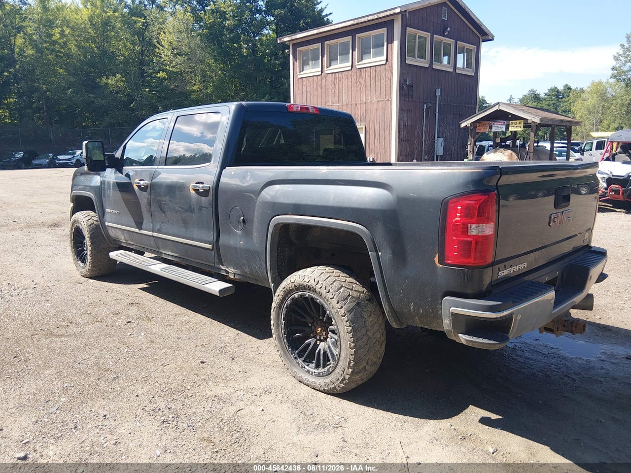 2019 GMC SIERRA 2500HD SLT · 3/11