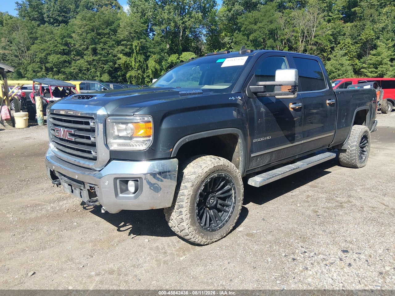 2019 GMC SIERRA 2500HD SLT · 2/11