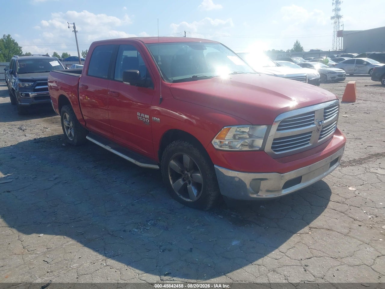 1C6RR7LT3KS****** · 2019 RAM 1500 CLASSIC BIG HORN  4X4 5'7 BOX