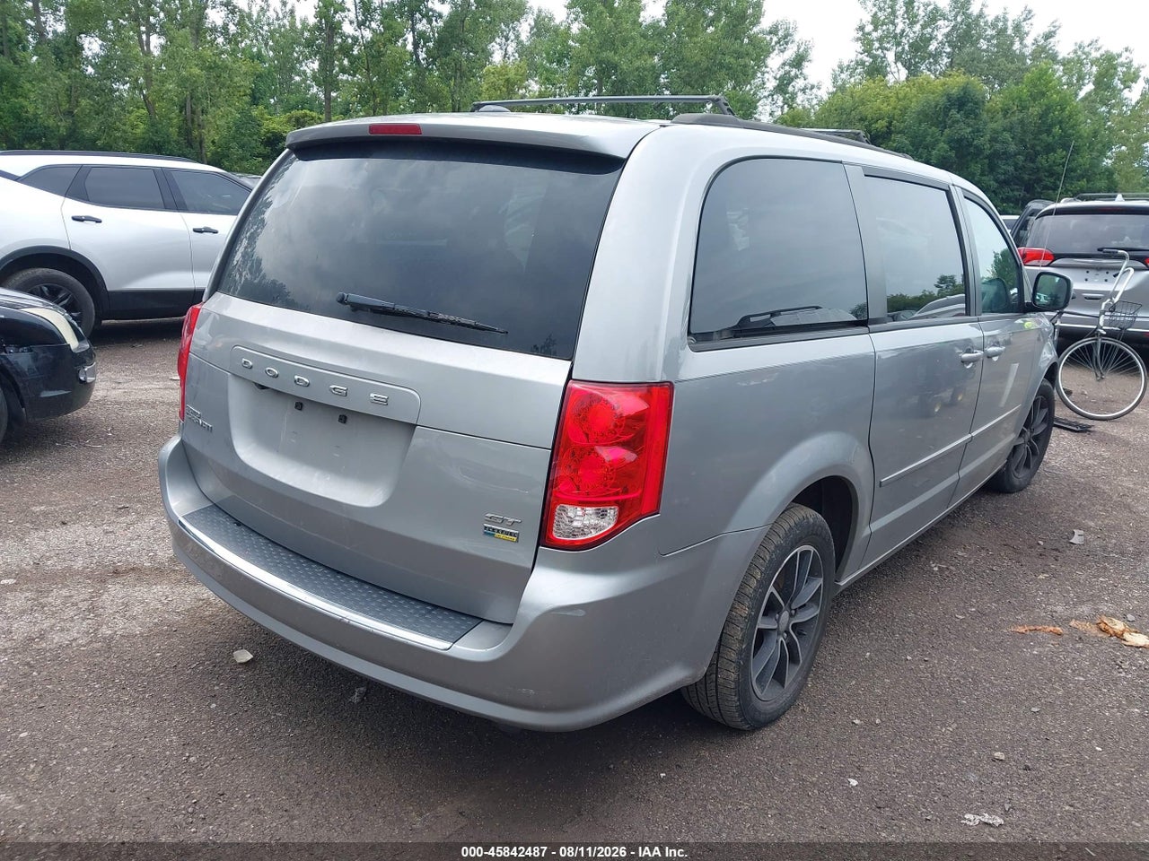 2017 DODGE GRAND CARAVAN GT · 4/11