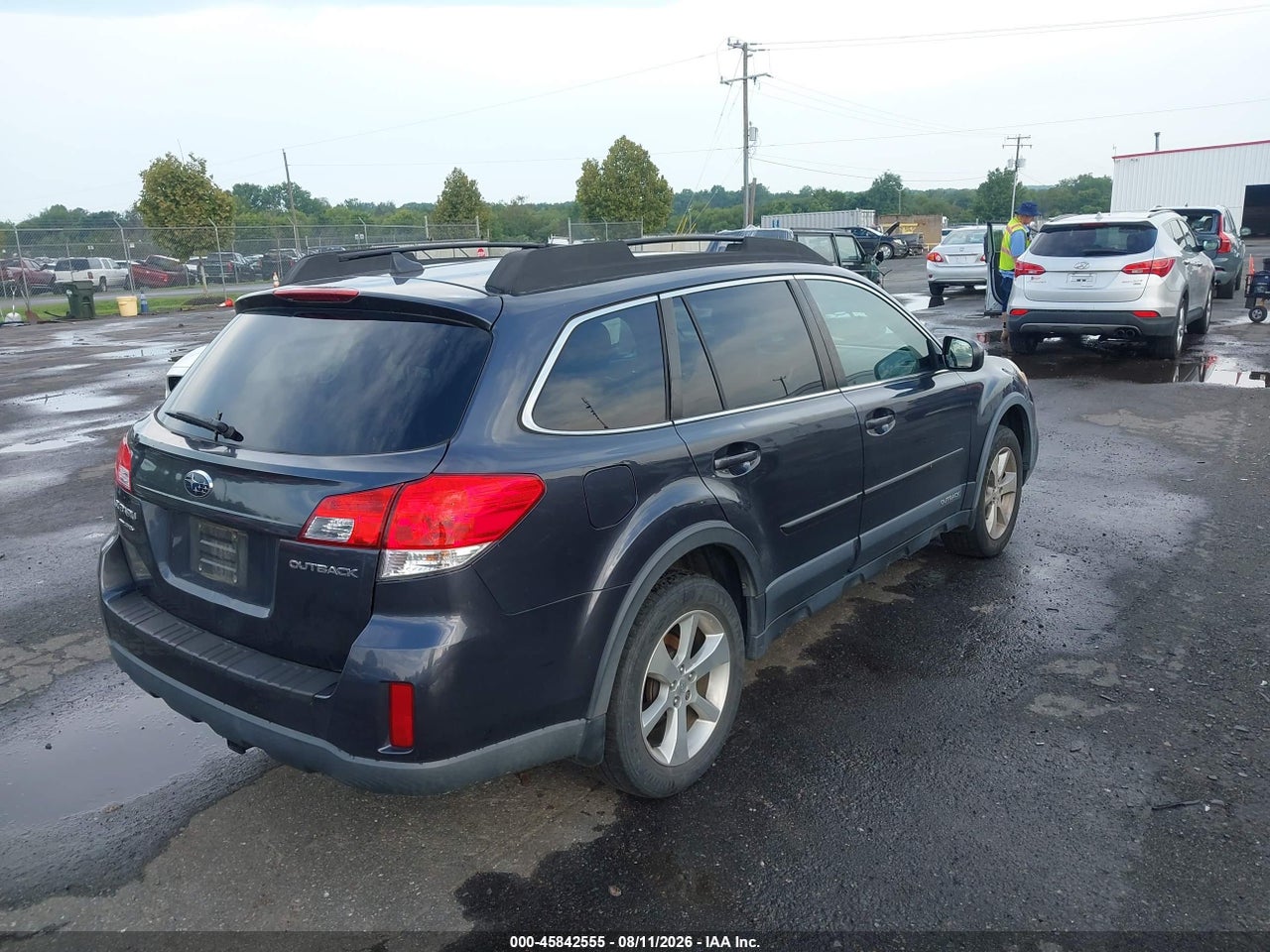 2013 SUBARU OUTBACK 2.5I LIMITED · 4/11