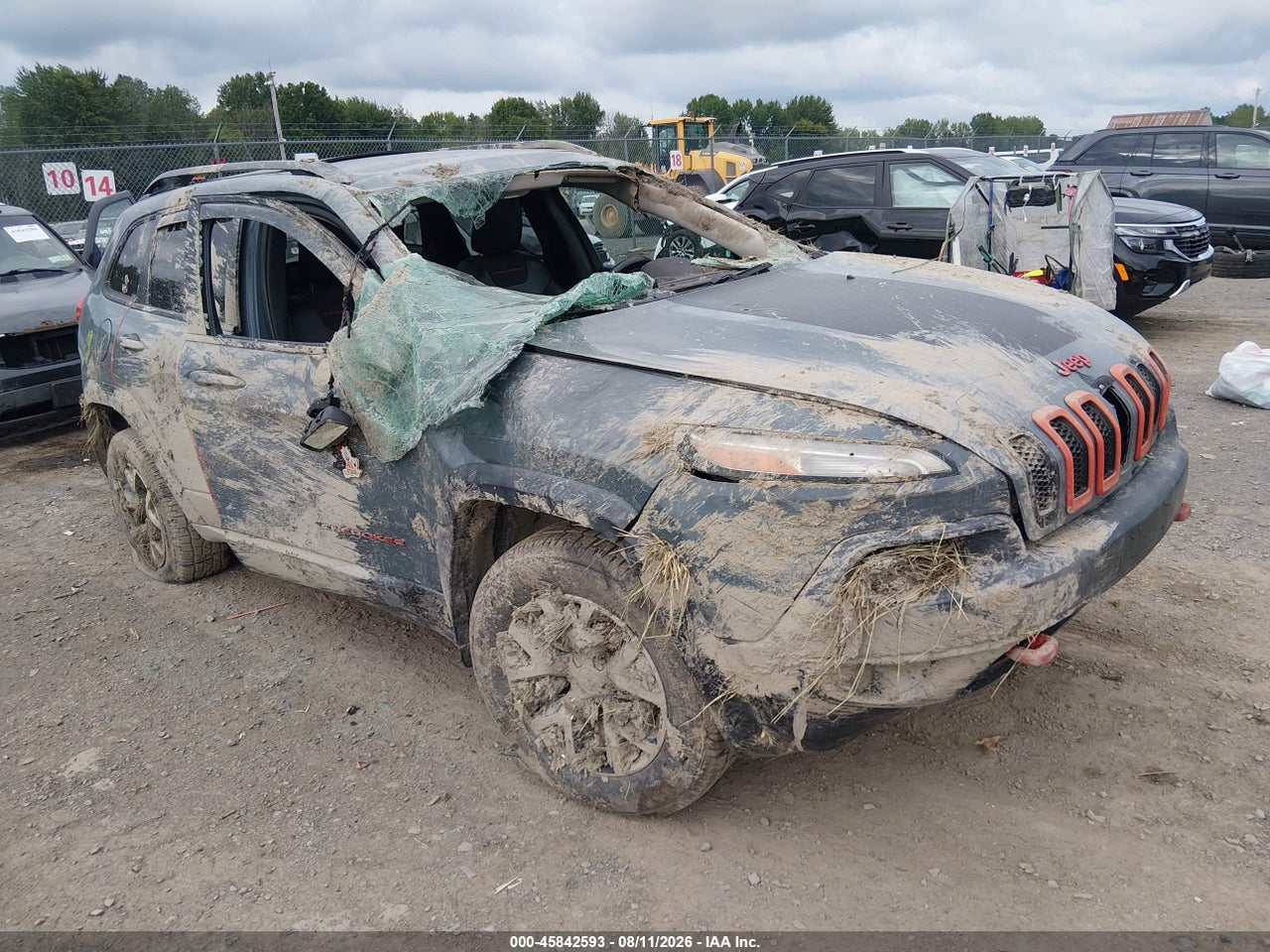 2015 JEEP CHEROKEE TRAILHAWK · 6/10