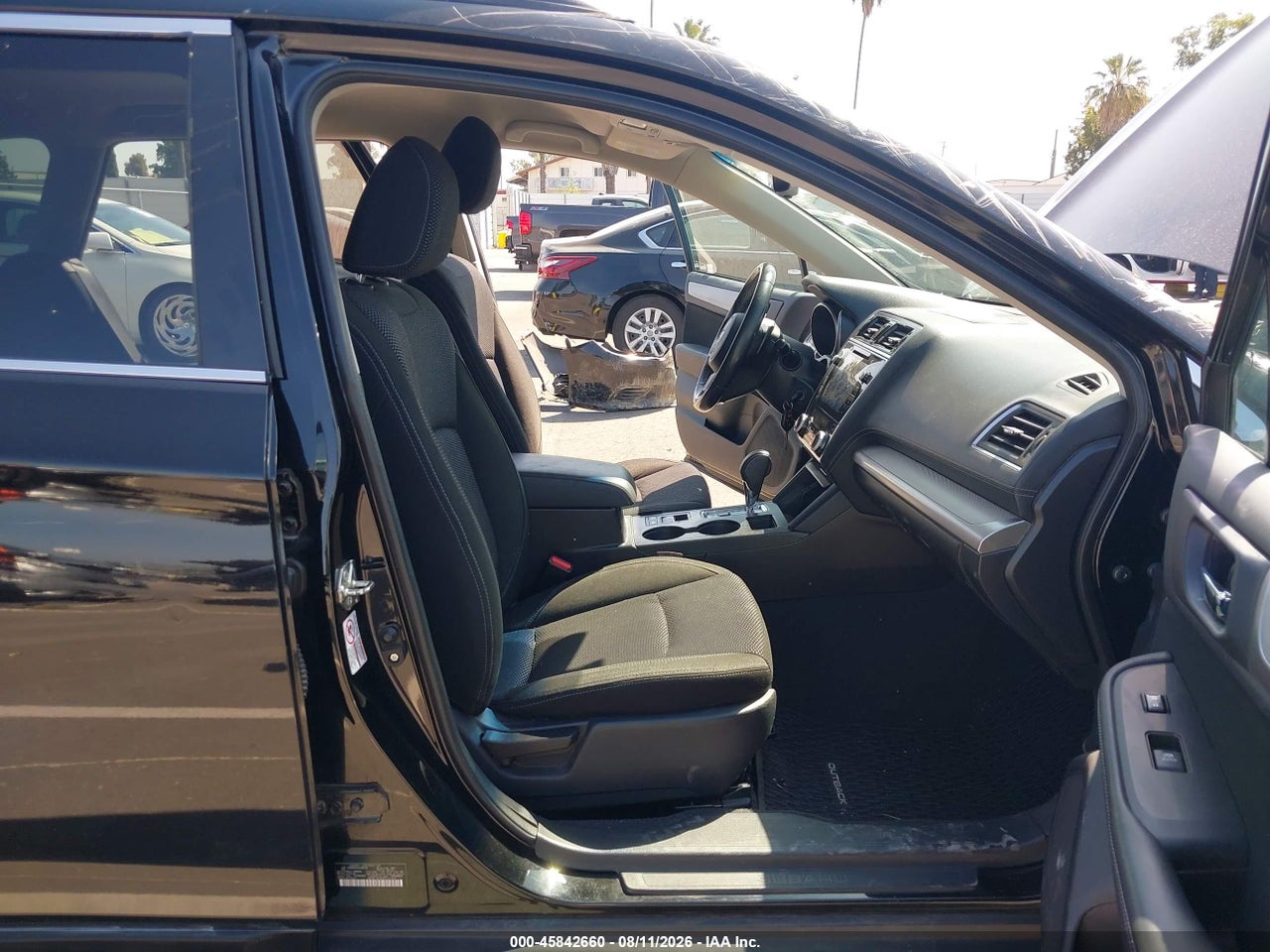 2018 SUBARU OUTBACK 2.5I PREMIUM · 5/11