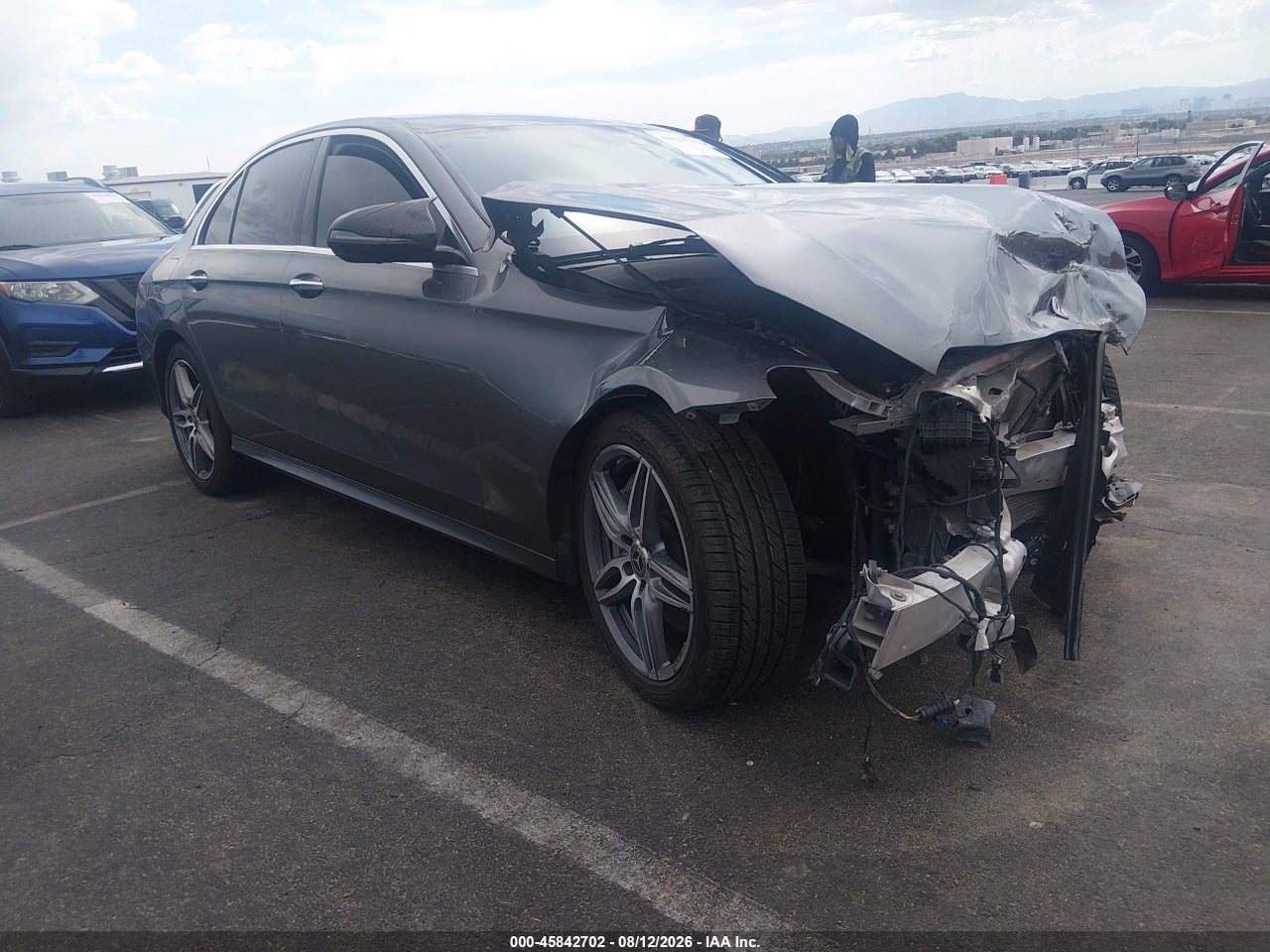 WDDZF4JB5KA****** · 2019 MERCEDES-BENZ E 300