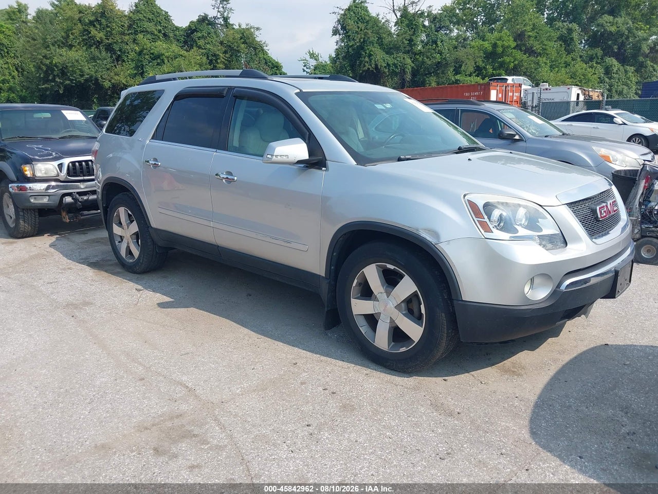 1GKKVRED3BJ****** · 2011 GMC ACADIA SLT-1