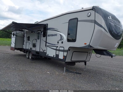 5SFBG412XEE****** · 2014 HEARTLAND BIGHORN SILVERADO