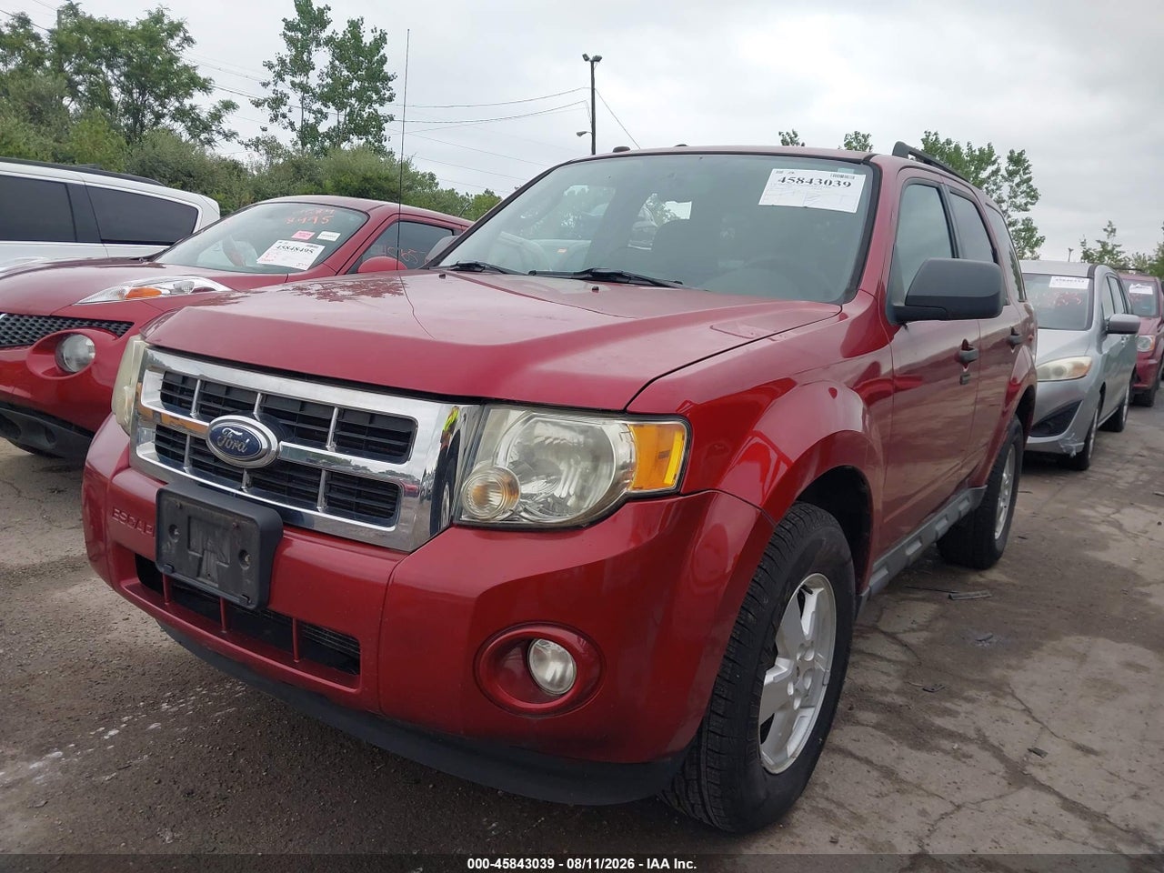 2010 FORD ESCAPE XLT · 2/11