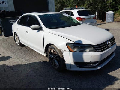 1VWBS7A33EC****** · 2014 VOLKSWAGEN PASSAT 1.8T SE