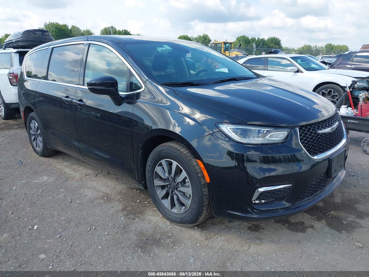 2C4RC1S78RR****** · 2024 CHRYSLER PACIFICA HYBRID SELECT