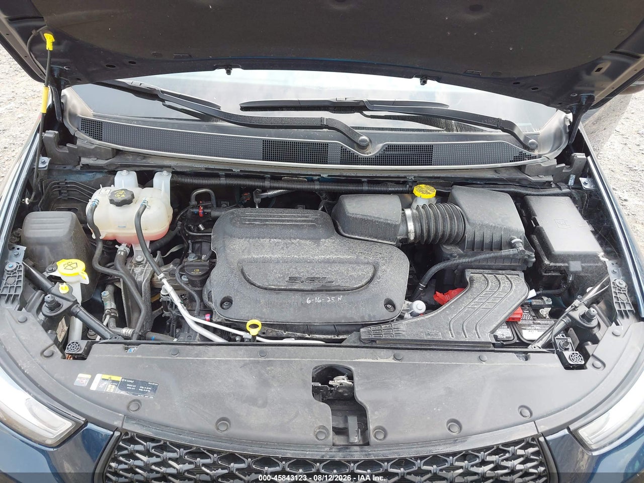 2C4RC1GG6SR****** · 2025 CHRYSLER PACIFICA LIMITED · 10/11