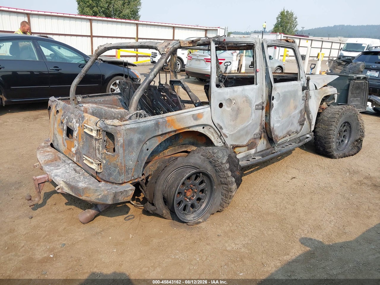 2012 JEEP WRANGLER UNLIMITED SPORT · 4/10