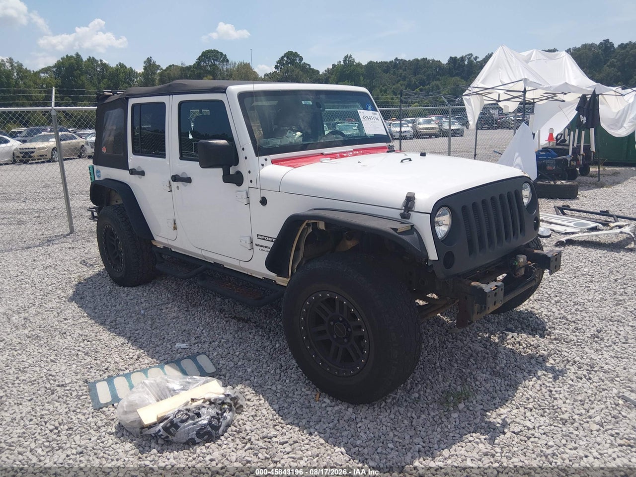 1C4HJWDG6JL****** · 2018 JEEP WRANGLER JK UNLIMITED SPORT S 4X4