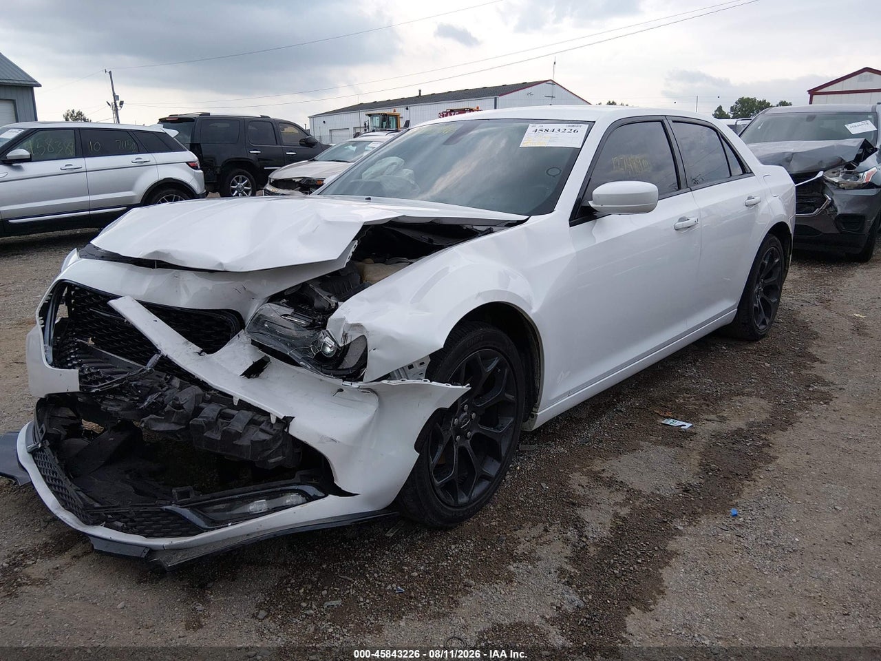 2019 CHRYSLER 300 300S · 6/11