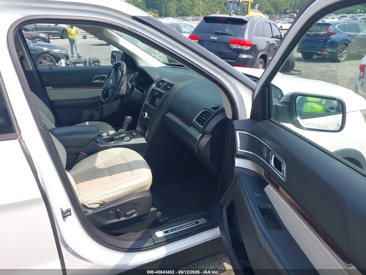 2018 FORD EXPLORER PLATINUM · 5/11