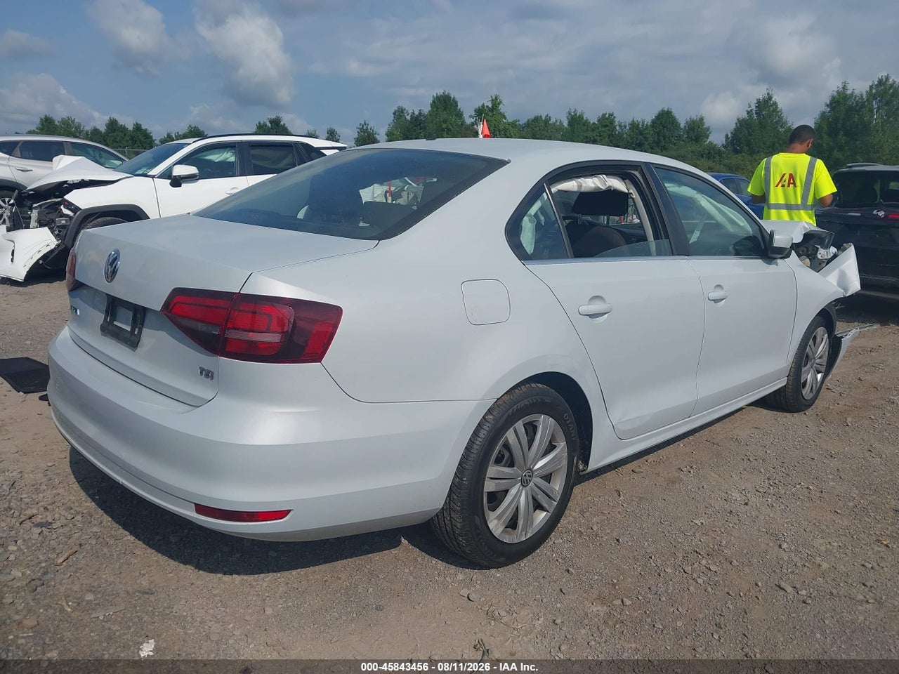 2017 VOLKSWAGEN JETTA 1.4T S · 4/10