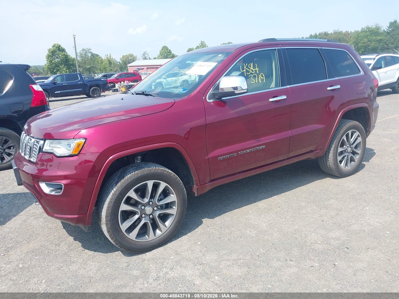 2017 JEEP GRAND CHEROKEE OVERLAND · 2/11