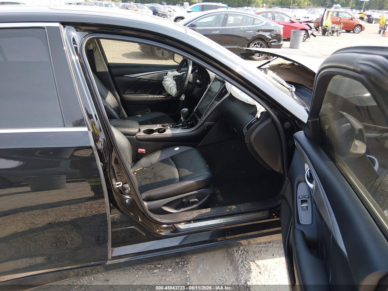 2015 INFINITI Q50 · 5/11