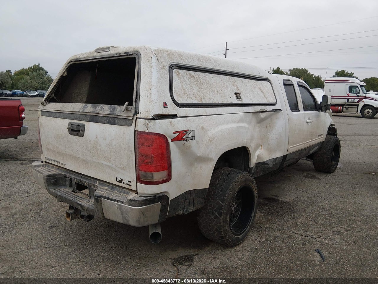 2012 GMC SIERRA 3500HD SLT · 4/10
