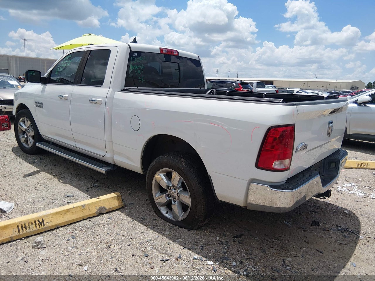 2016 RAM 1500 BIG HORN · 3/11