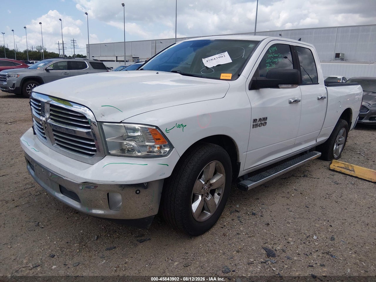 2016 RAM 1500 BIG HORN · 2/11