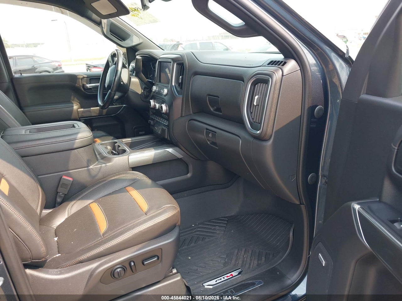 2020 GMC SIERRA 1500 4WD  SHORT BOX AT4 · 5/11