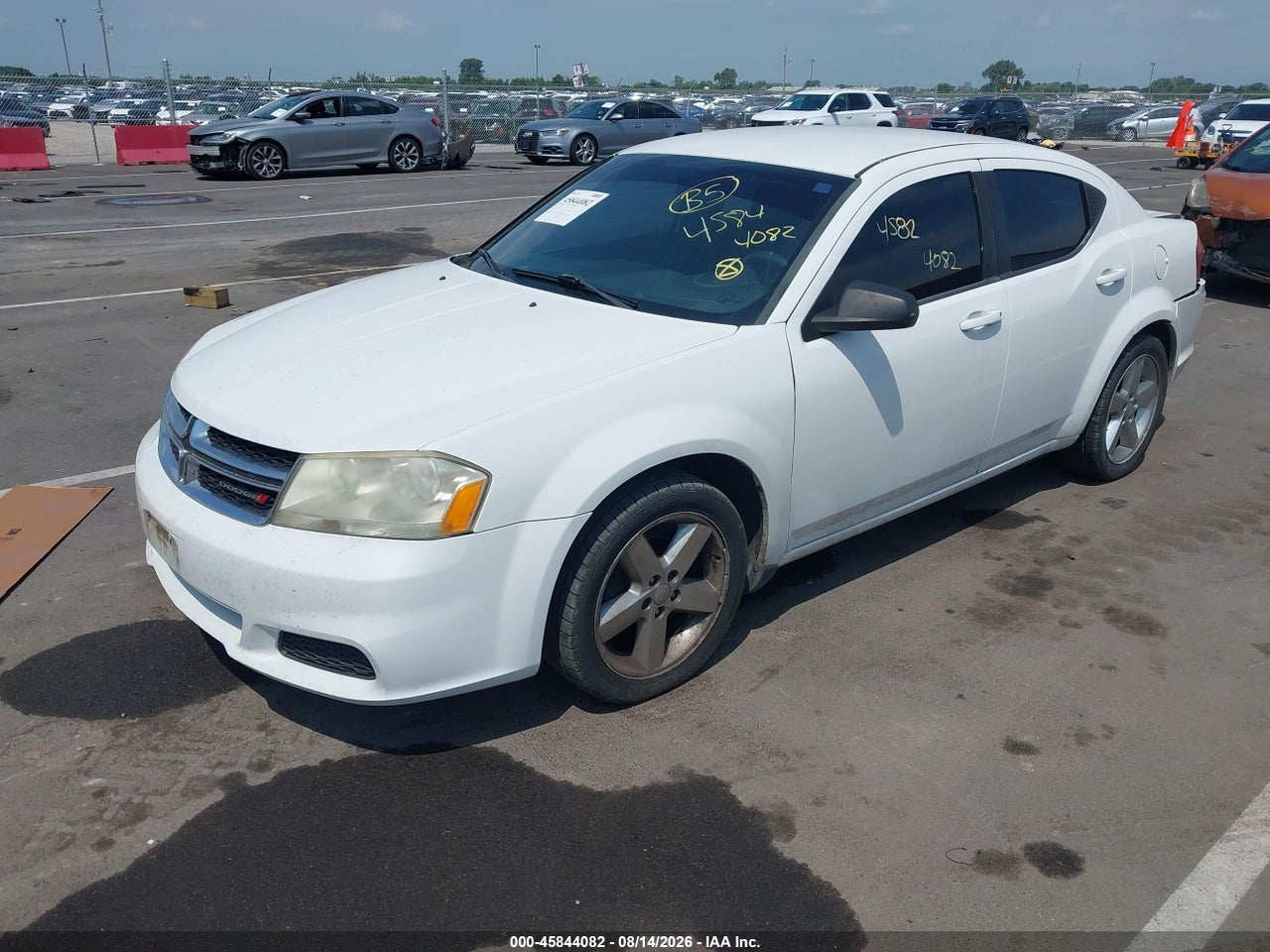 2013 DODGE AVENGER SE · 2/11