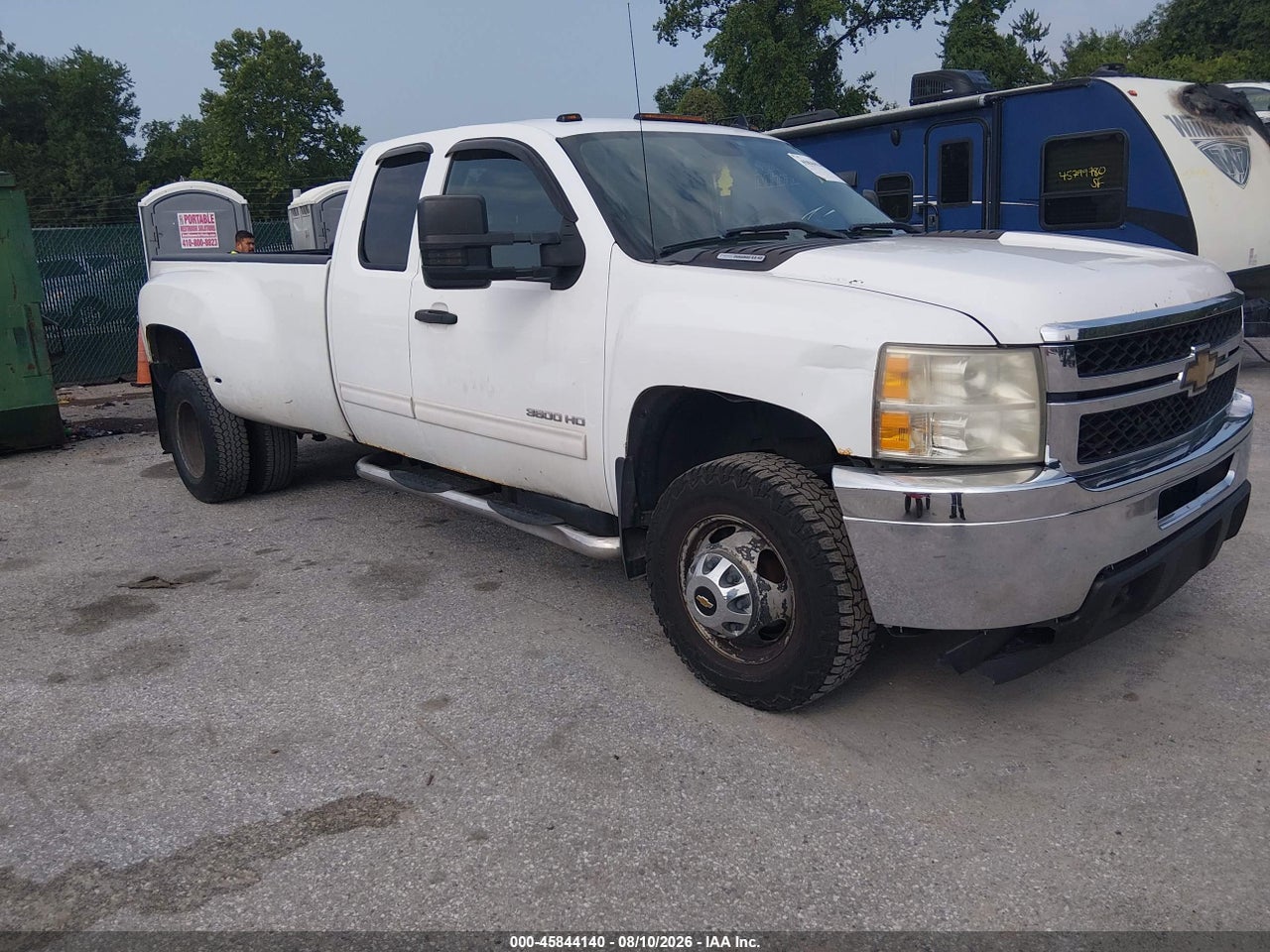 1GC5K0C85BZ****** · 2011 CHEVROLET SILVERADO 3500HD LT