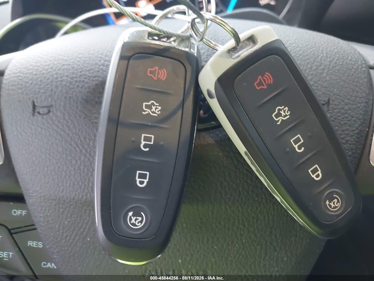 1FMCU0J92HU****** · 2017 FORD ESCAPE TITANIUM · 11/11