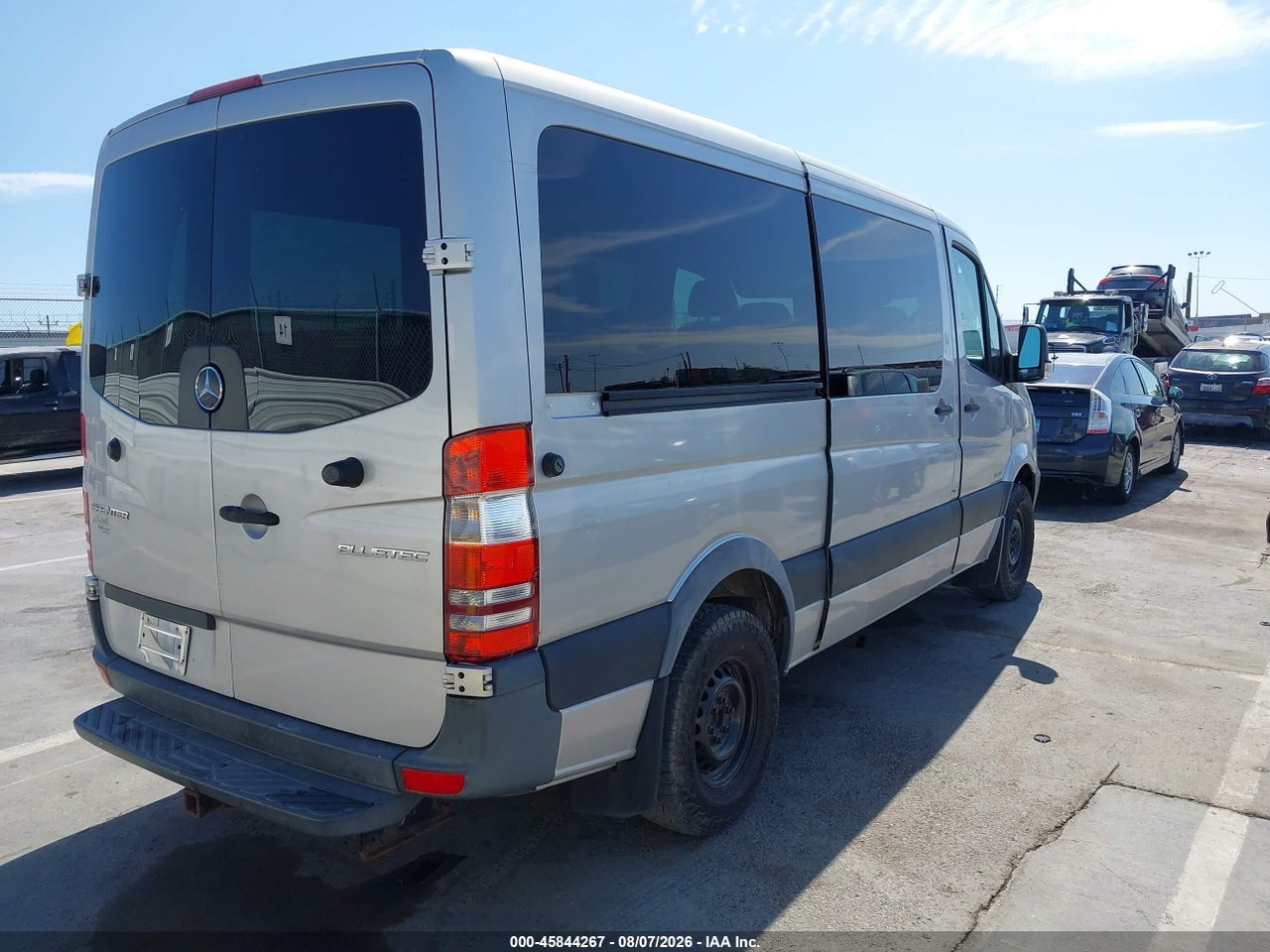 2016 MERCEDES-BENZ SPRINTER 2500 NORMAL ROOF · 4/11