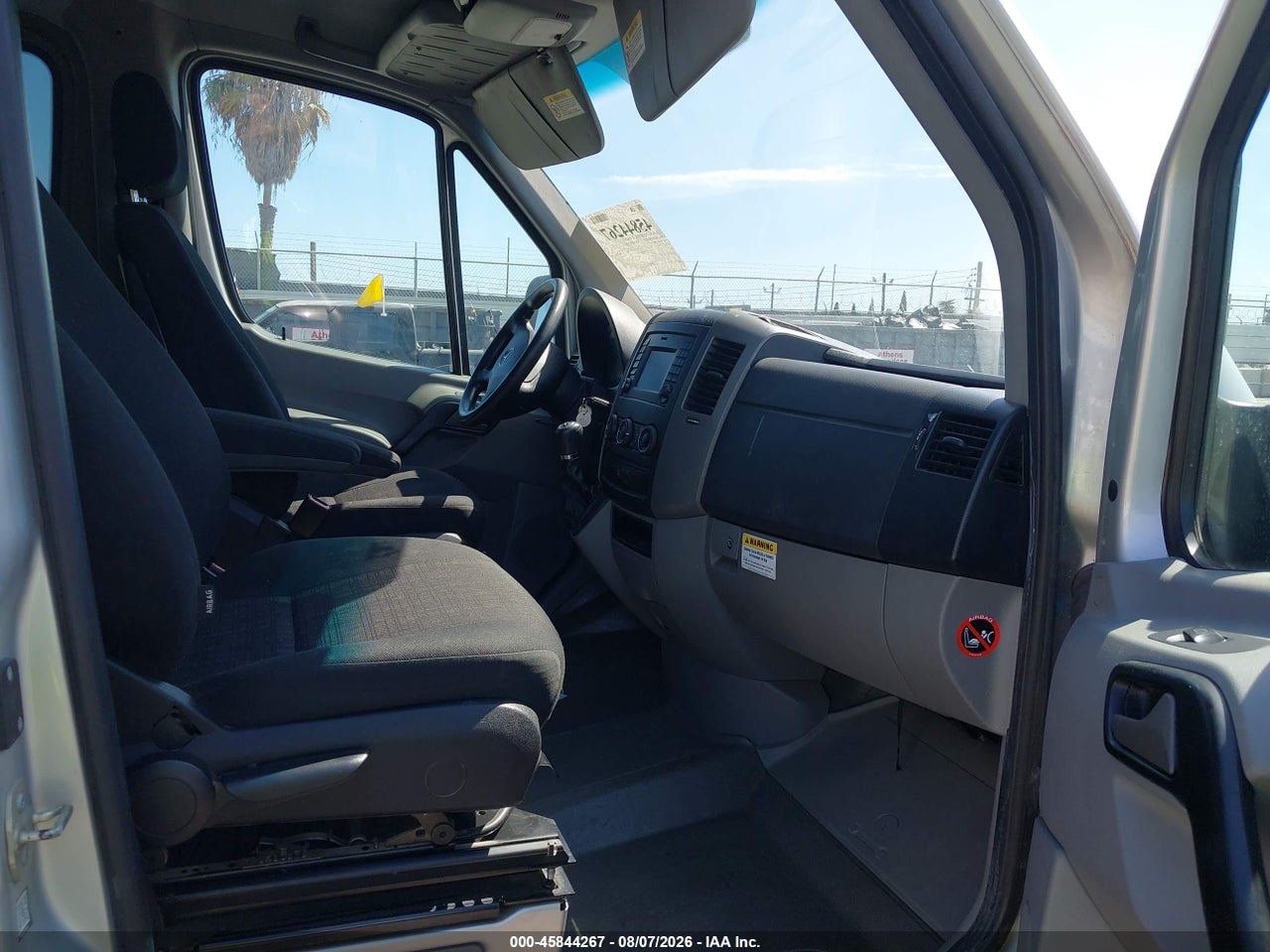 2016 MERCEDES-BENZ SPRINTER 2500 NORMAL ROOF · 5/11