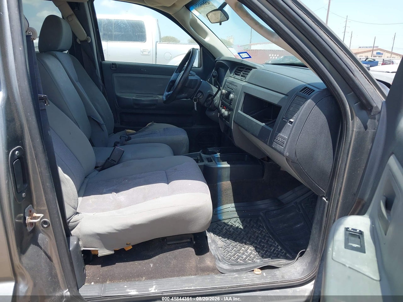 2008 DODGE DAKOTA SLT · 5/11
