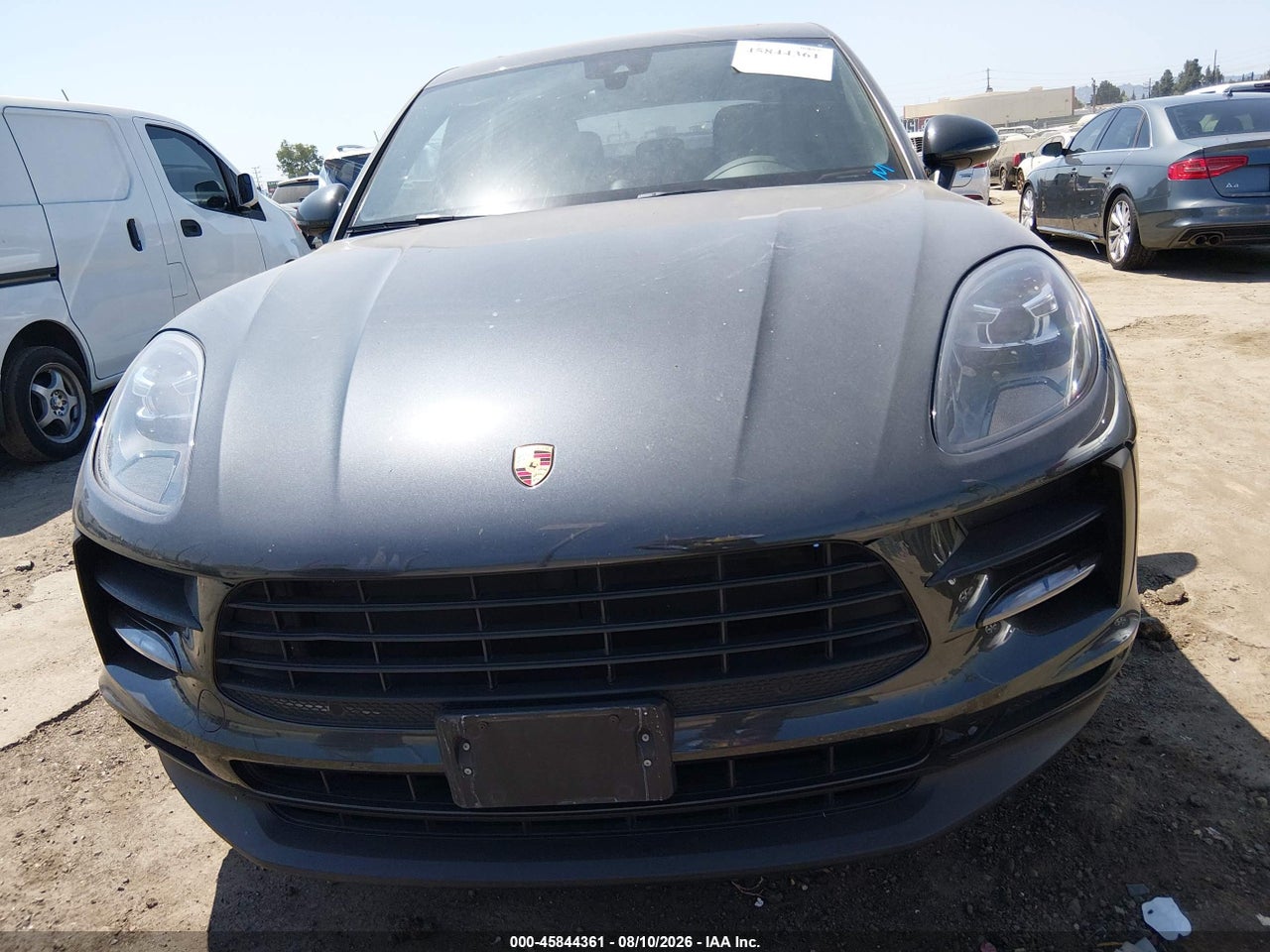 2020 PORSCHE MACAN · 6/11