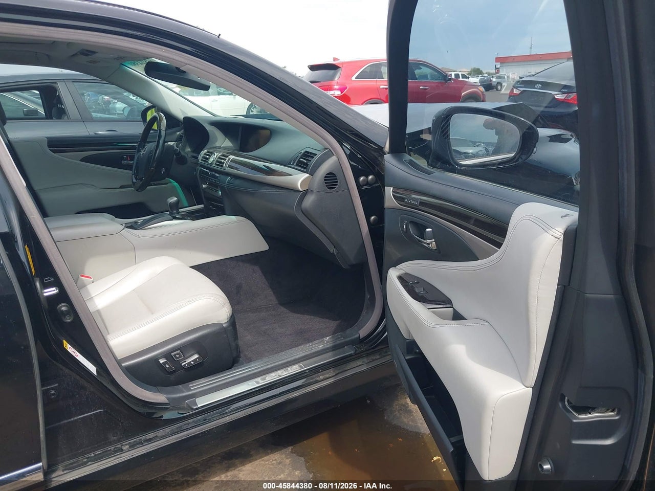 2014 LEXUS LS 460 · 5/11
