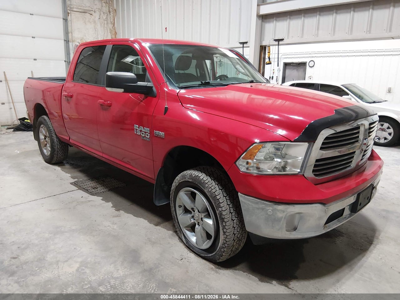 1C6RR7TT2KS****** · 2019 RAM 1500 CLASSIC BIG HORN  4X4 6'4 BOX