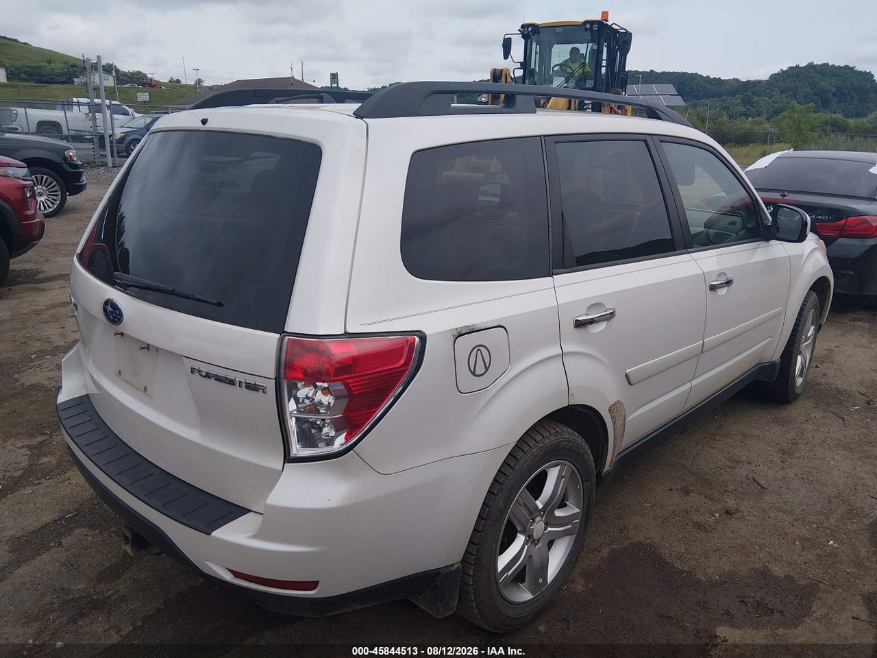 2010 SUBARU FORESTER 2.5X PREMIUM · 4/11