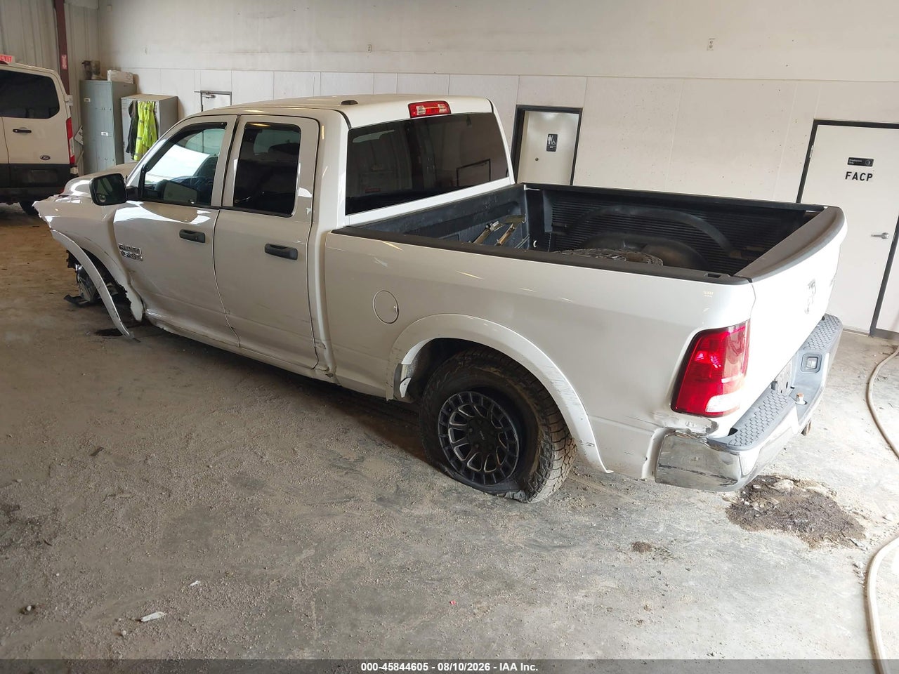 2013 RAM 1500 ST · 3/11