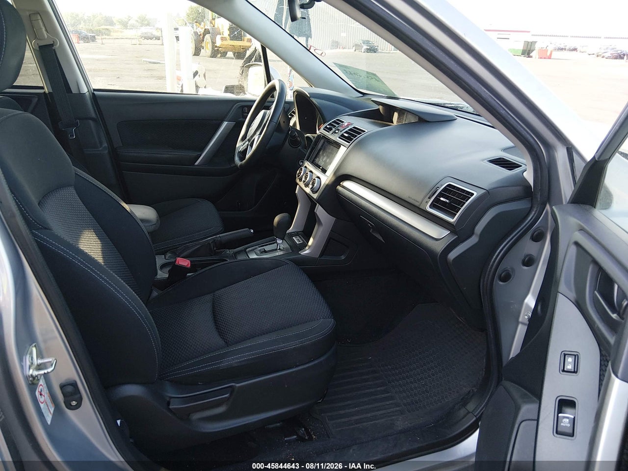 2017 SUBARU FORESTER 2.5I PREMIUM · 5/11