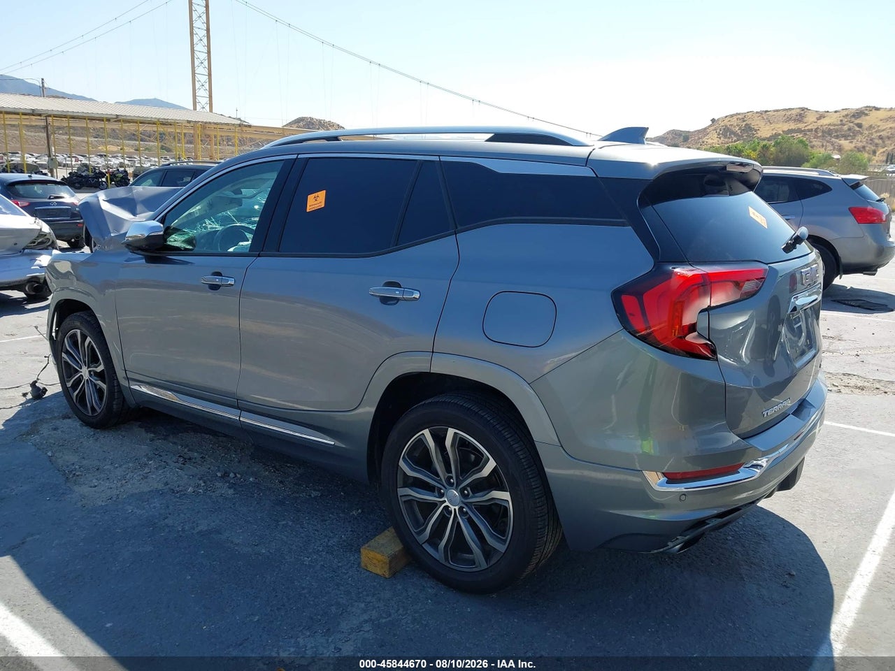2020 GMC TERRAIN AWD DENALI · 3/10